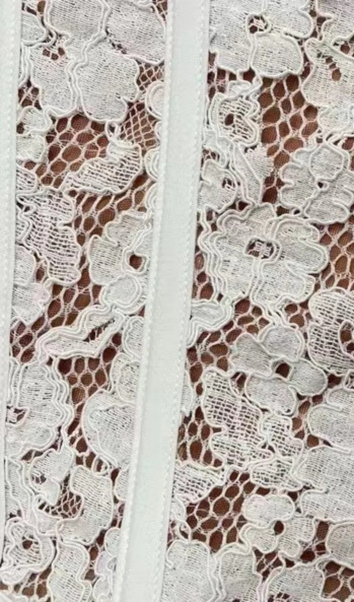 imgi_26_12_720x_45dba12e-929b-4abf-8fa3-52e7668af206 FLORAL LACE CORSET CAMI TOP