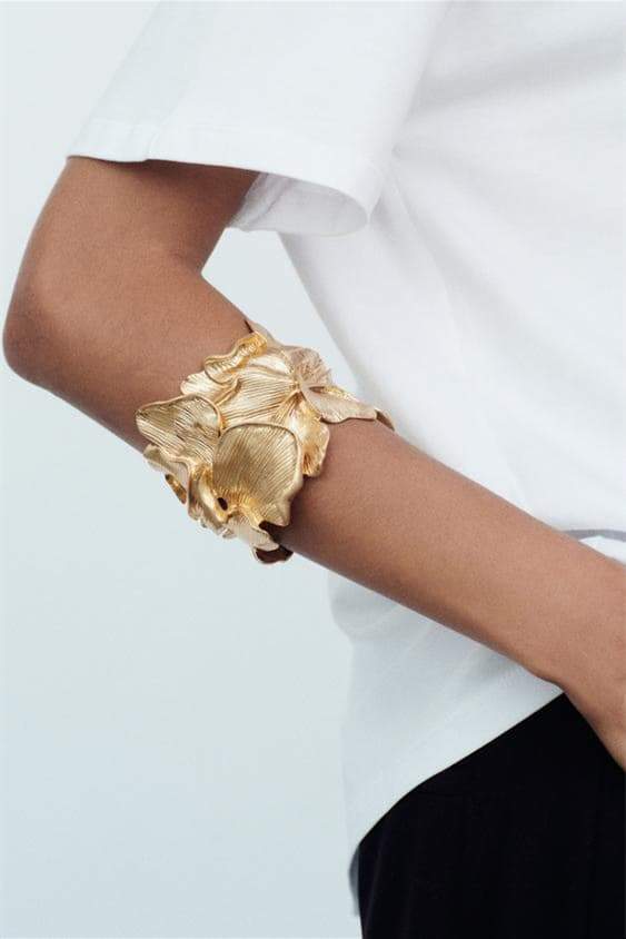 metallic-textured-flowers-bracelet-sa00605162813-gold-sunfere-528325 3D TEXTURED FLORAL GOLD CUFF BRACELET