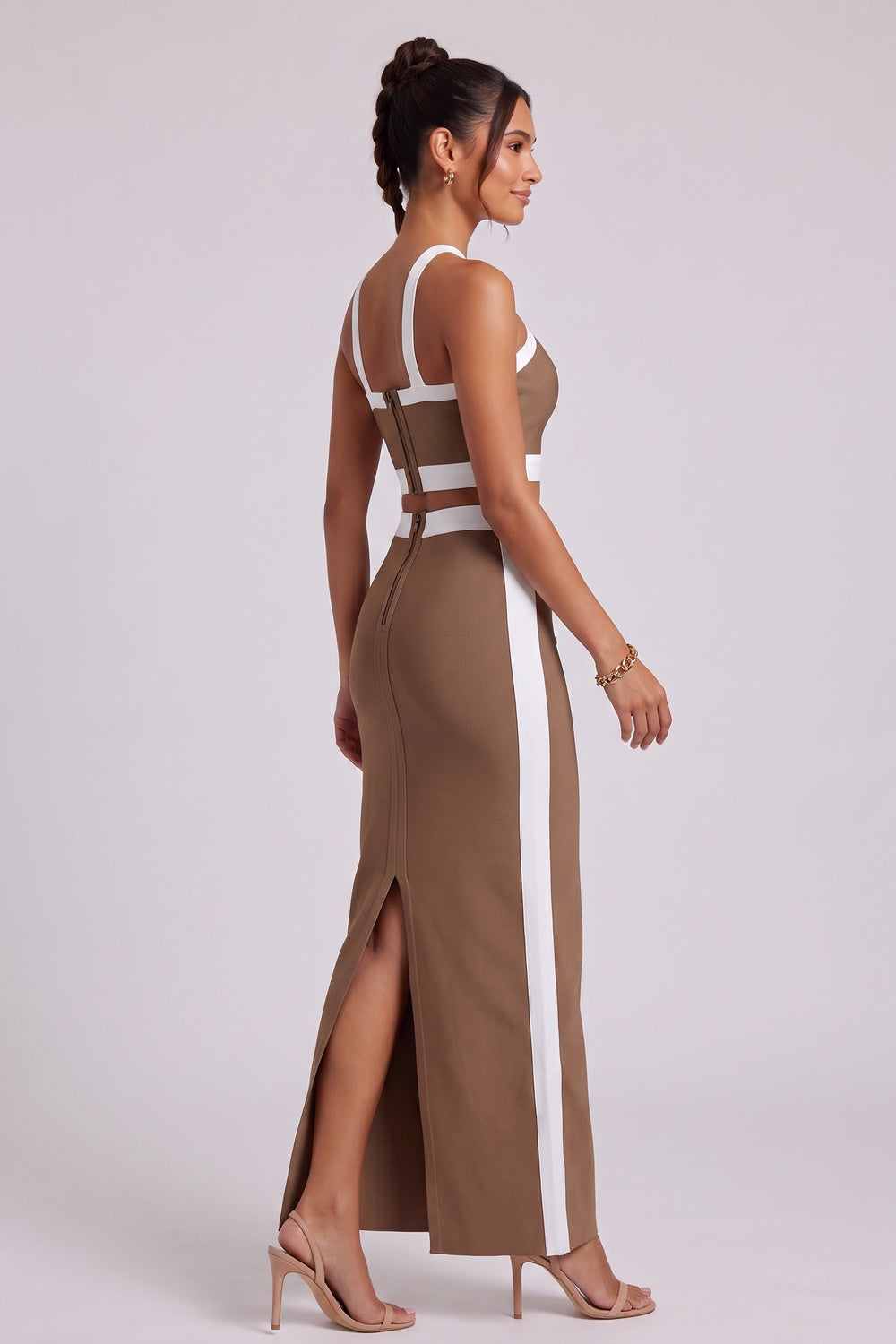 205e3770909deb99 BROWN KNIT HALTER TWO-PIECE SET MAXI SKIRT