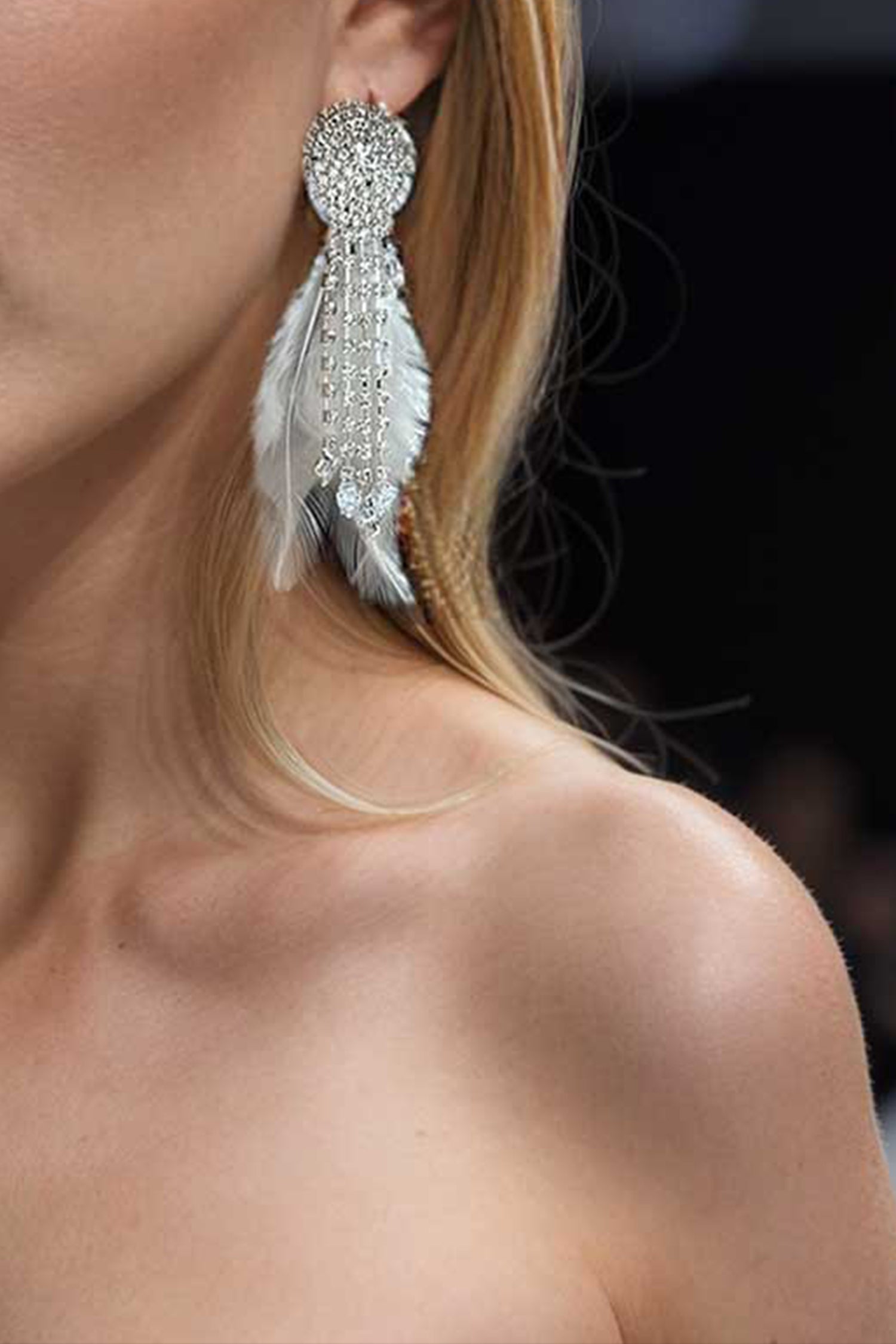23-_39 WHITE FRINGE FEATHER EARRINGS - BOHO STATEMENT
