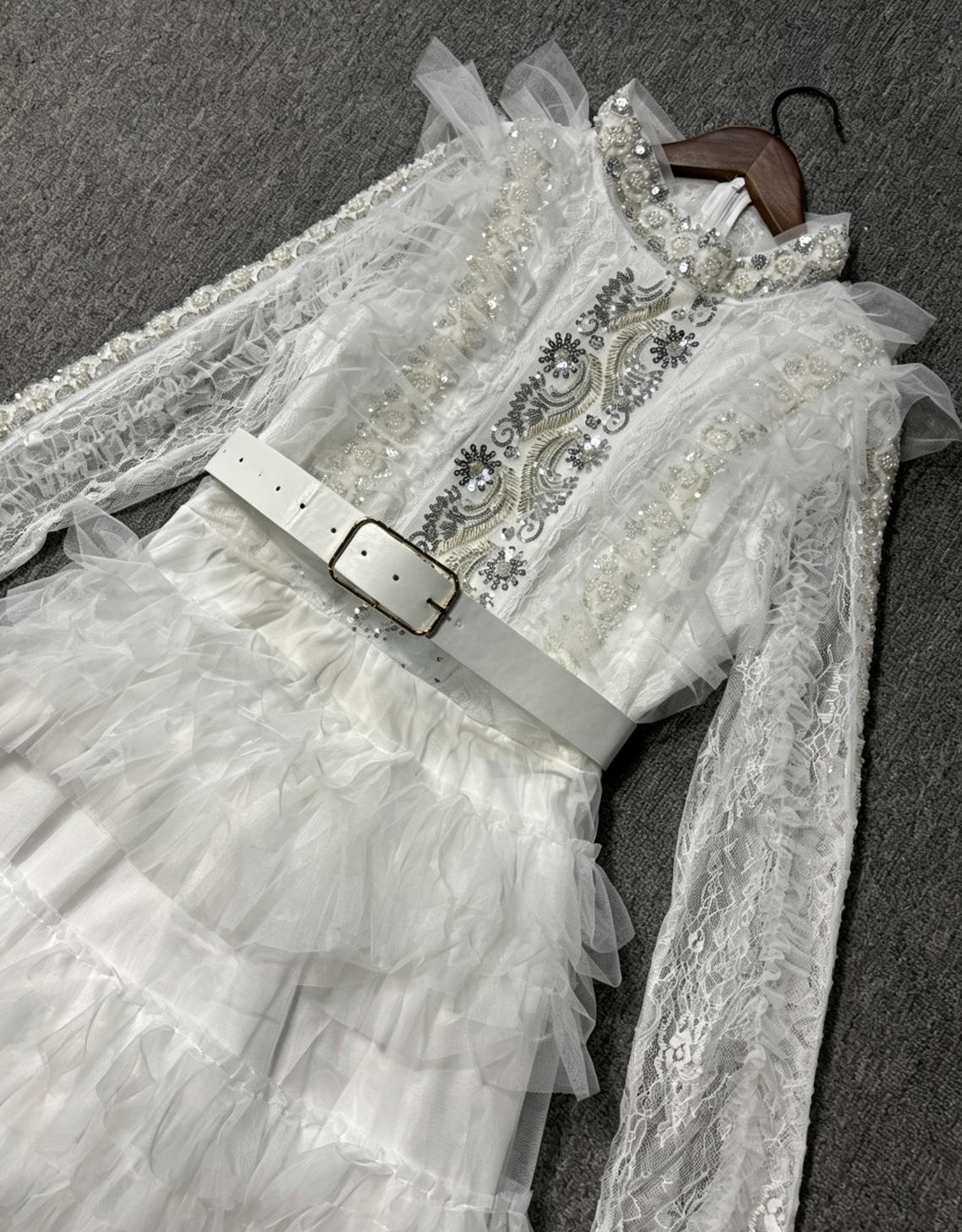 38d79f225f627365bb908ab6b44018e4 CREAM TULLE A-LINE GOWN – WEDDING & PROM DRESS