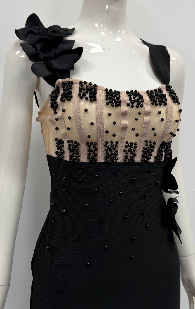 50f8fb0c637fb5b081556a9a3c577b49 BLACK CREPE COLUMN EVENING GOWN BEADED FORMAL DRESS