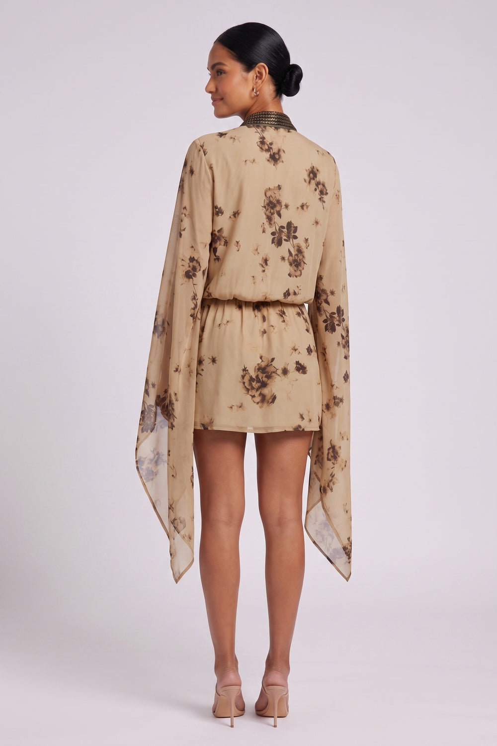 536e392bd4857339 BEIGE CHIFFON CAPE-SLEEVE WRAP MINI DRESS