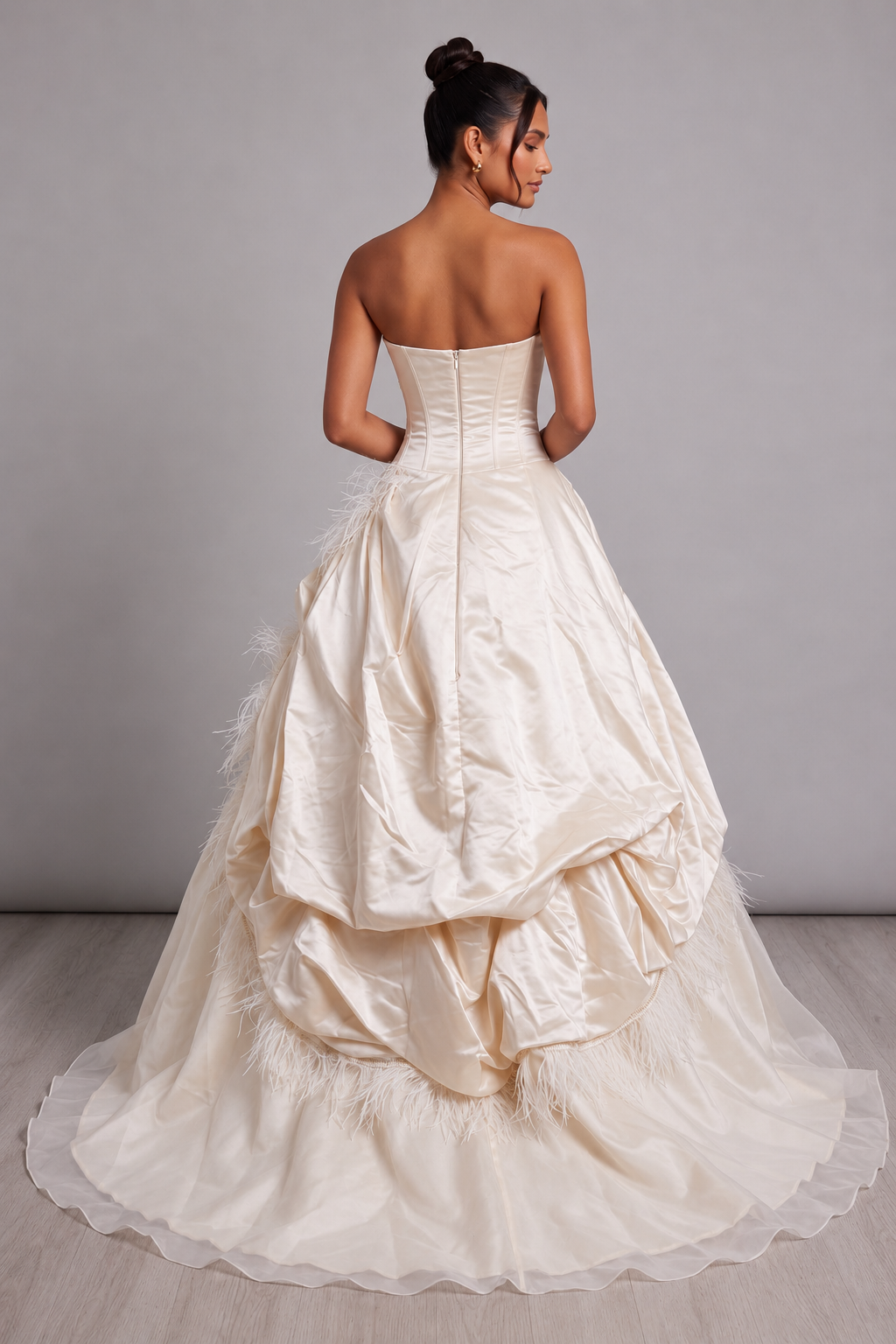 ChatGPT_Image_2026_9_2_14_04_54 CREAM SATIN BALL GOWN RHINESTONE FEATHER PROM