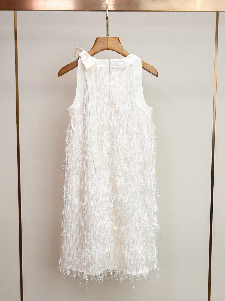 O1CN0124vFs42Lrj15YhP4Z__2214621369746-0-cib CREAM TEXTURED SHIFT DRESS WITH FRINGE TRIM