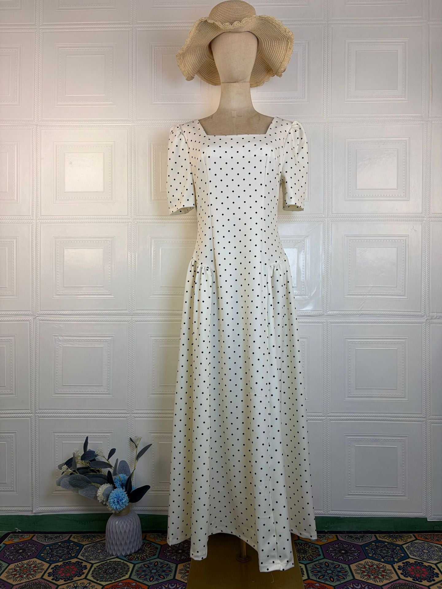 O1CN013z4YhP1DeQbCte2Eu__2215628120241-0-cib CREAM WOVEN COTTON FIT-AND-FLARE DRESS - SPRING