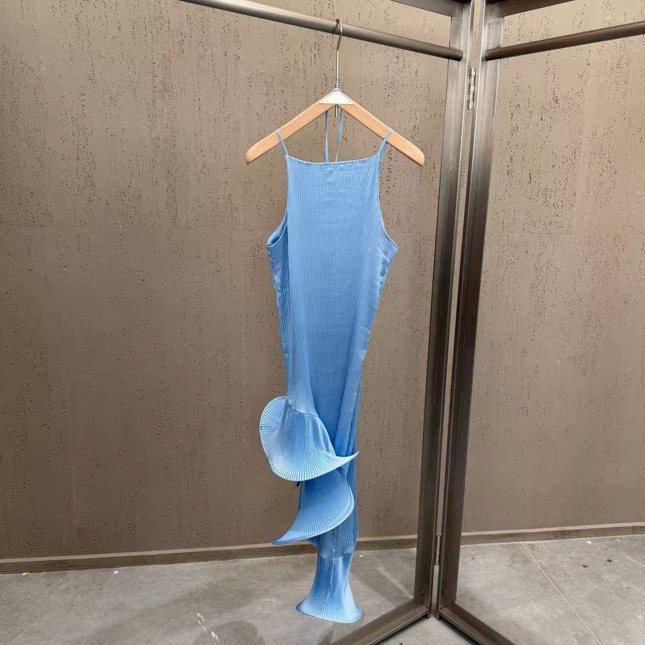 O1CN01BywDSJ2JhX8t0Yq2C__2217842989453-0-cib LIGHT BLUE SHEATH DRESS ASYMMETRICAL HEM COCKTAIL