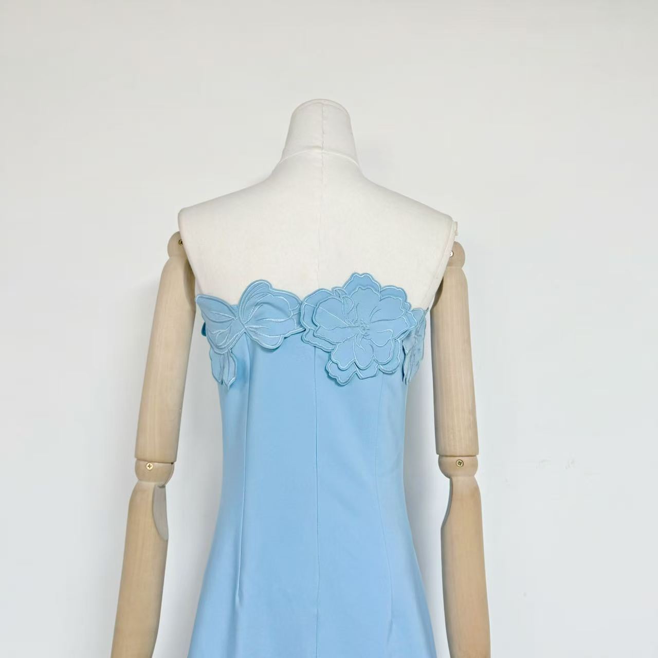 O1CN01DZqsHL1s6RSmbTS9R__2215925215717-0-cib LIGHT BLUE CREPE COLUMN DRESS – FORMAL & WEDDING GUEST