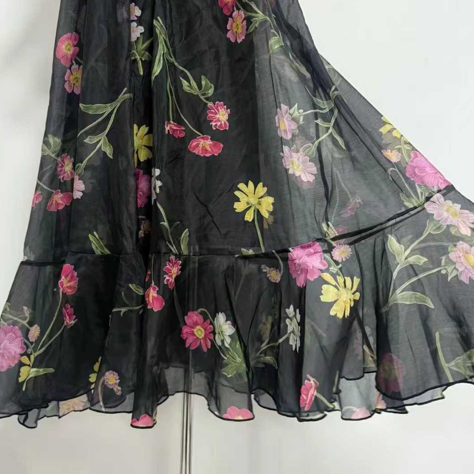 O1CN01GxHhWdjmwgB3FPpA__2217558861857-0-cib BLACK CHIFFON A-LINE TIERED GOWN FOR FORMAL EVENING
