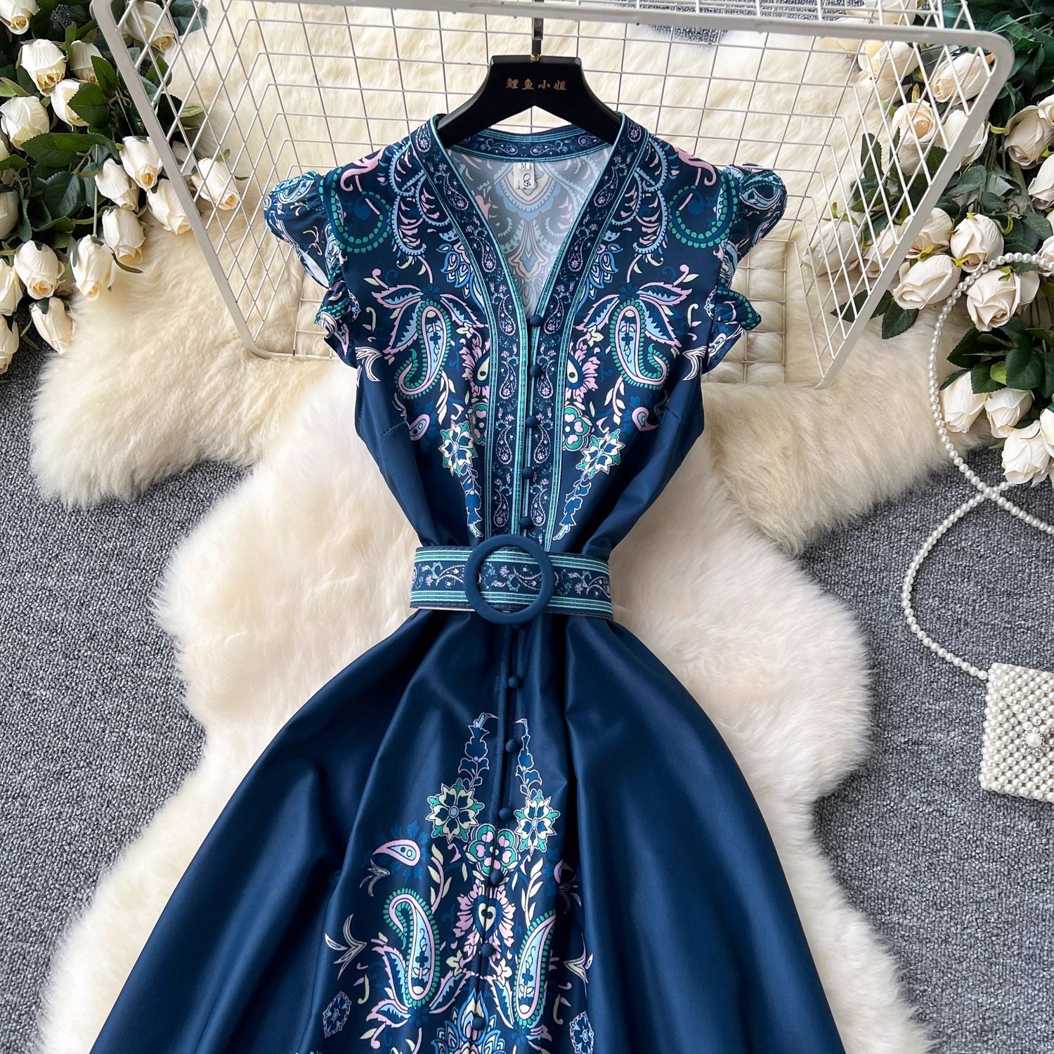 O1CN01hsYvhY1apdONVPEEk__2220508073379-0-cib NAVY FIT-AND-FLARE MAXI DRESS – WEDDING GUEST