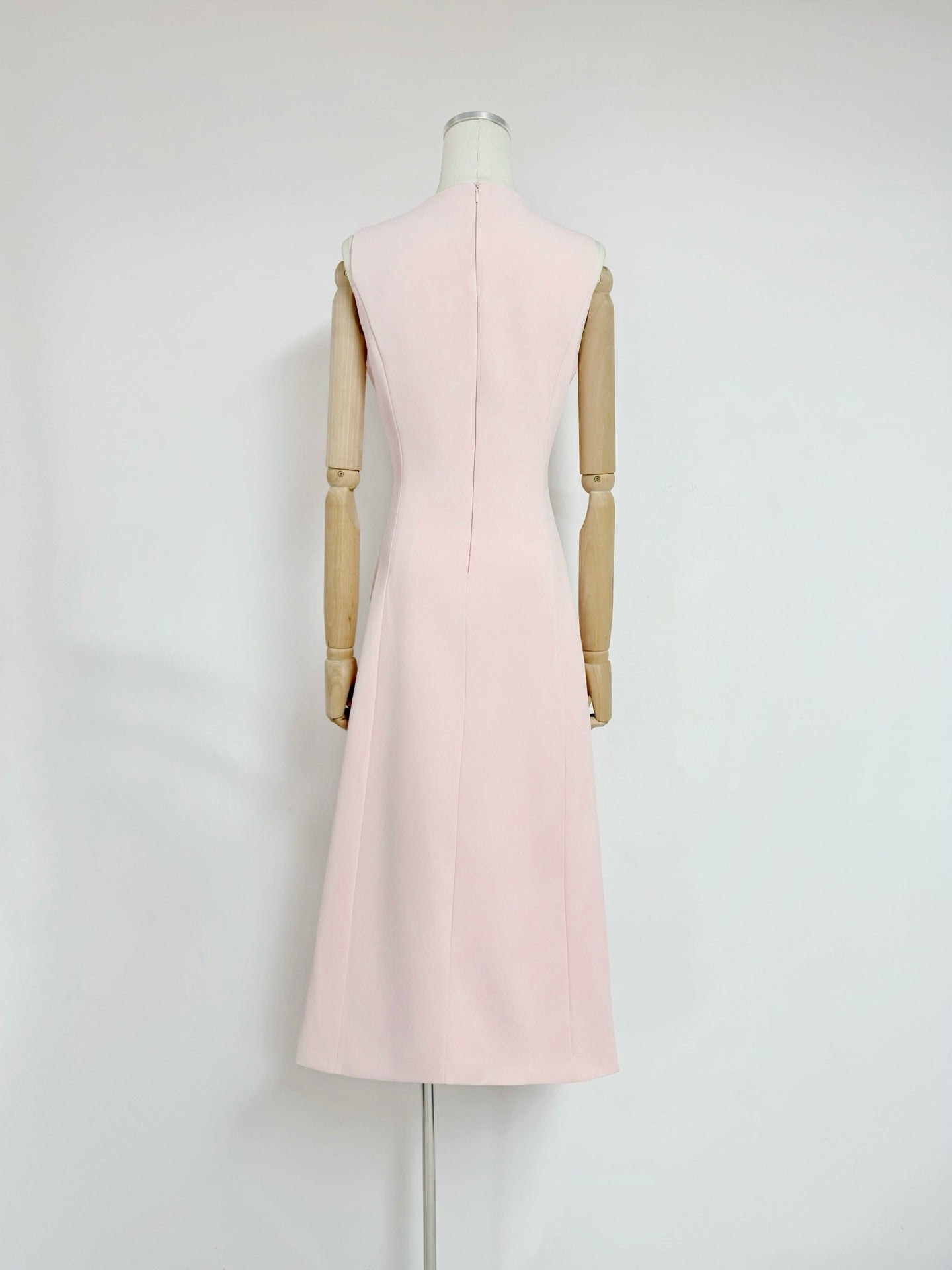 O1CN01lZYRMe1s6RSrTeeSQ__2215925215717-0-cib PALE PINK A-LINE MIDI DRESS | FLORAL WEDDING GUEST