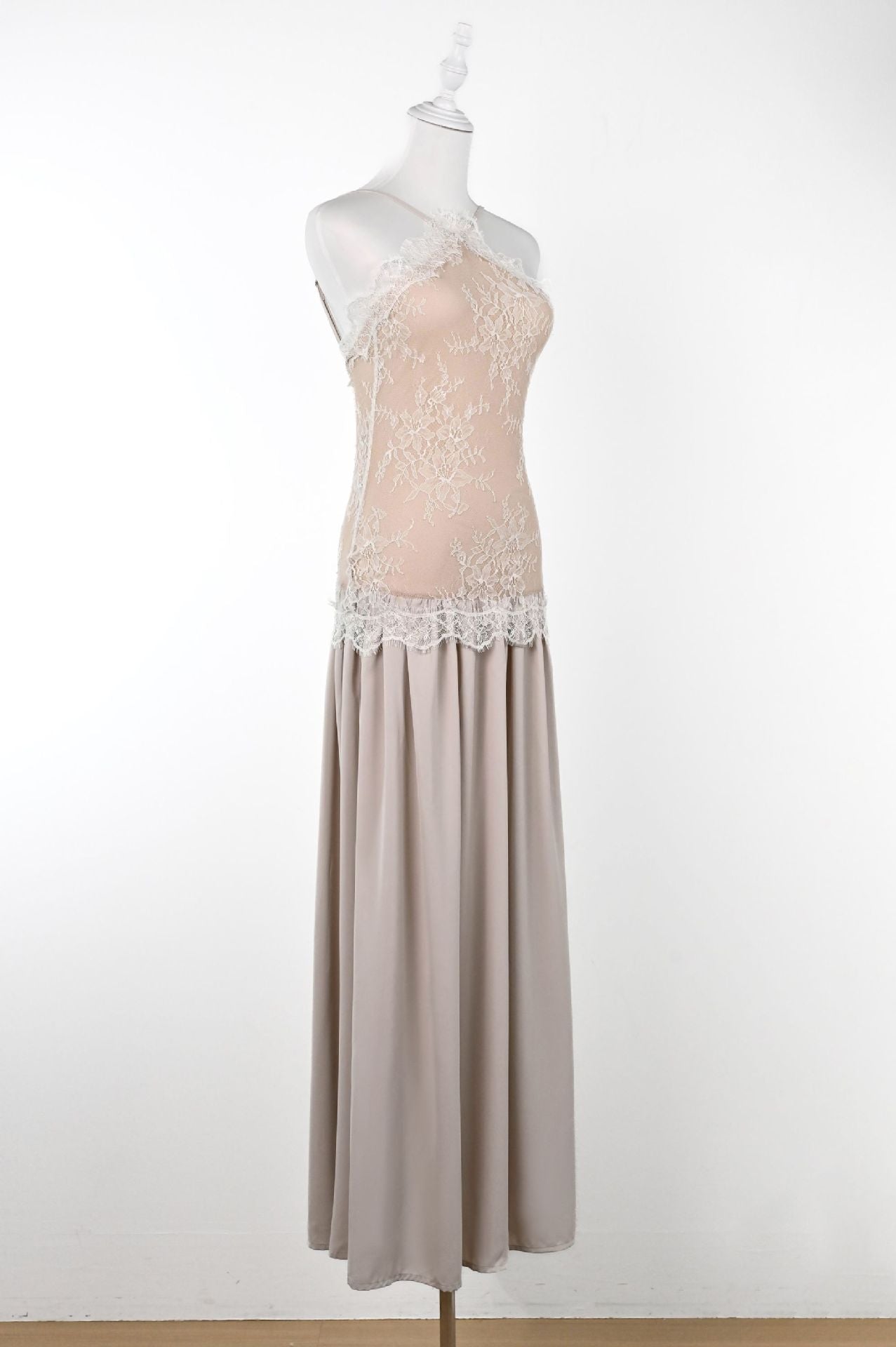 O1CN01zsy3uo1x1vYpzIMb7__2215741276384-0-cib IVORY CHIFFON A-LINE DROP-WAIST WEDDING GOWN