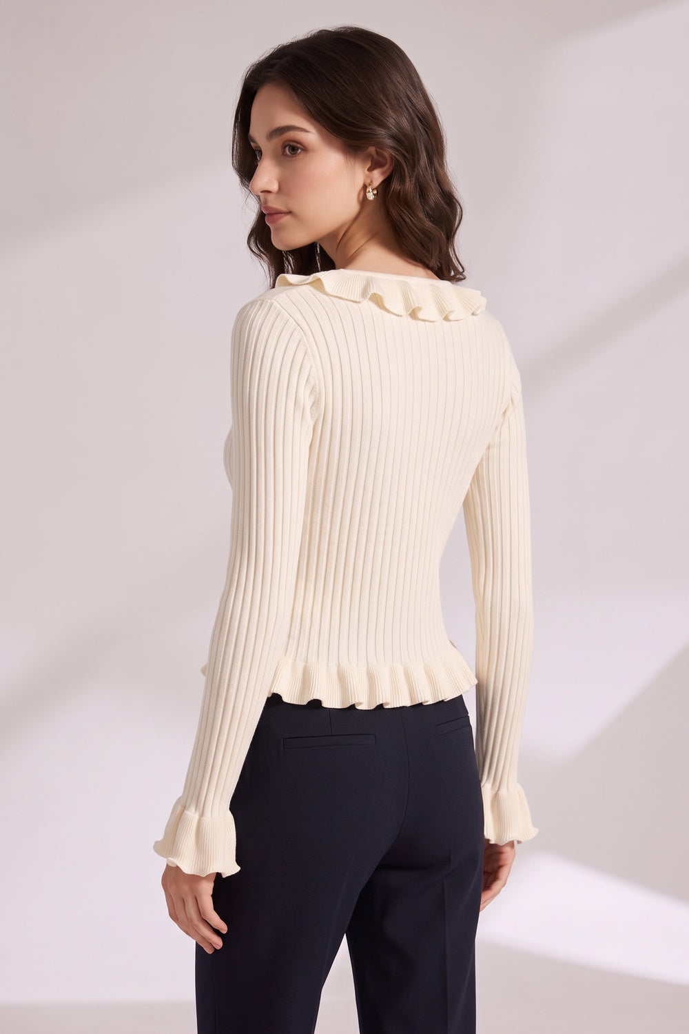 fdc96615d045d1ca CREAM RIBBED KNIT FITTED CARDIGAN