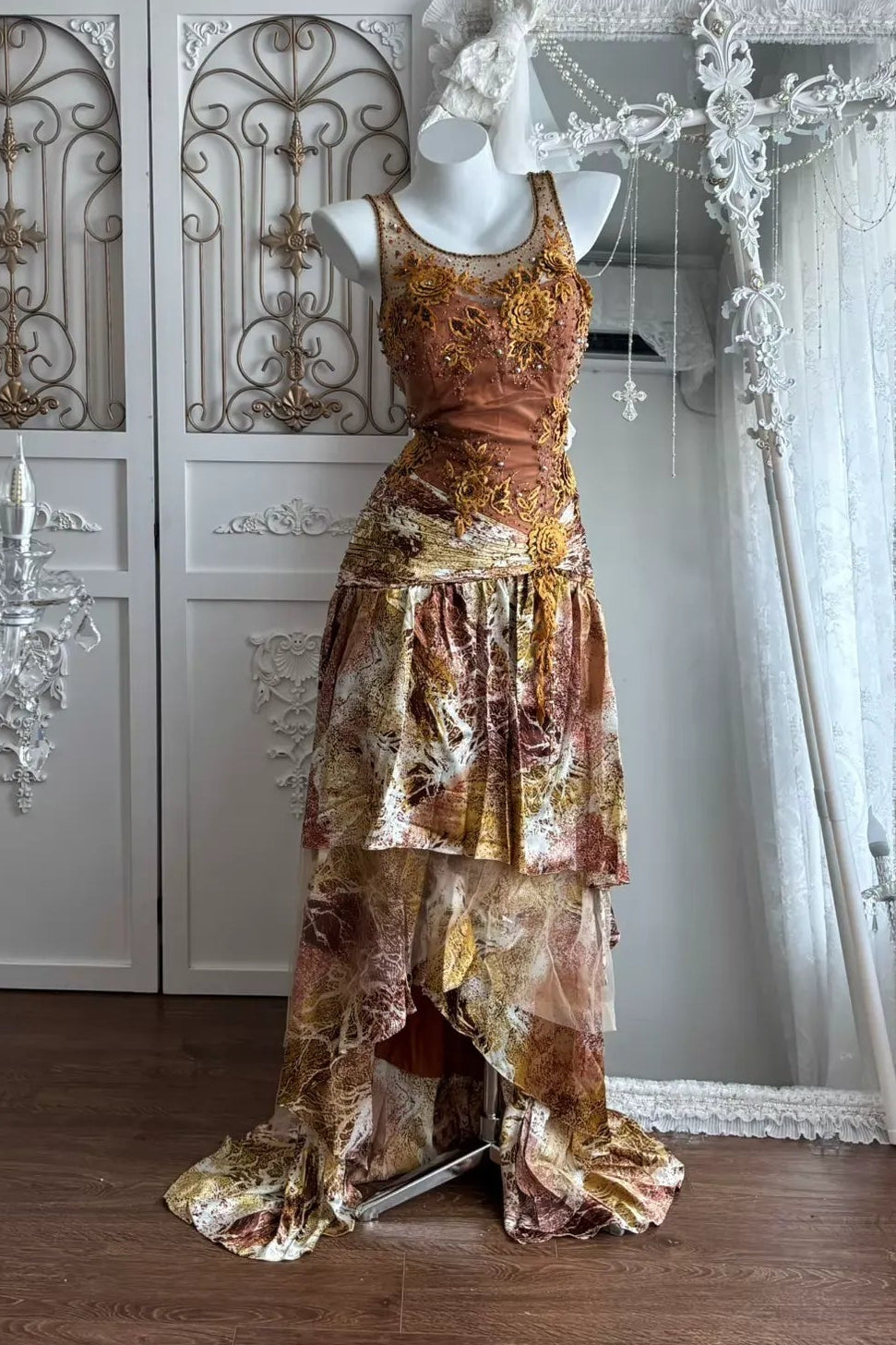 imgi_13_O1CN01soECb31feFgj2ktHz__4611686018427385471-53-xy_item_heic_Q90_jpg BROWN SILK ASYMMETRIC TIERED MAXI GOWN DRESS