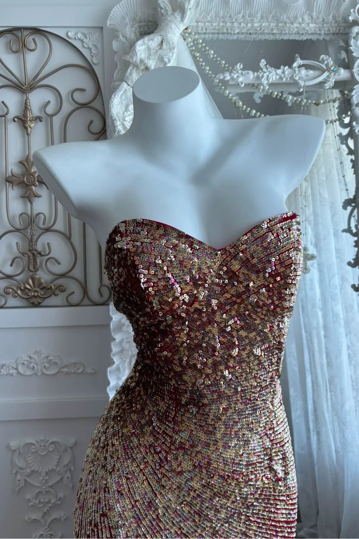 imgi_15_O1CN01KdblJa1feFhGnWeHz__4611686018427385471-0-xy_item_jpg_Q90_jpg RED GOLD SEQUIN MESH COLUMN GOWN FORMAL EVENING