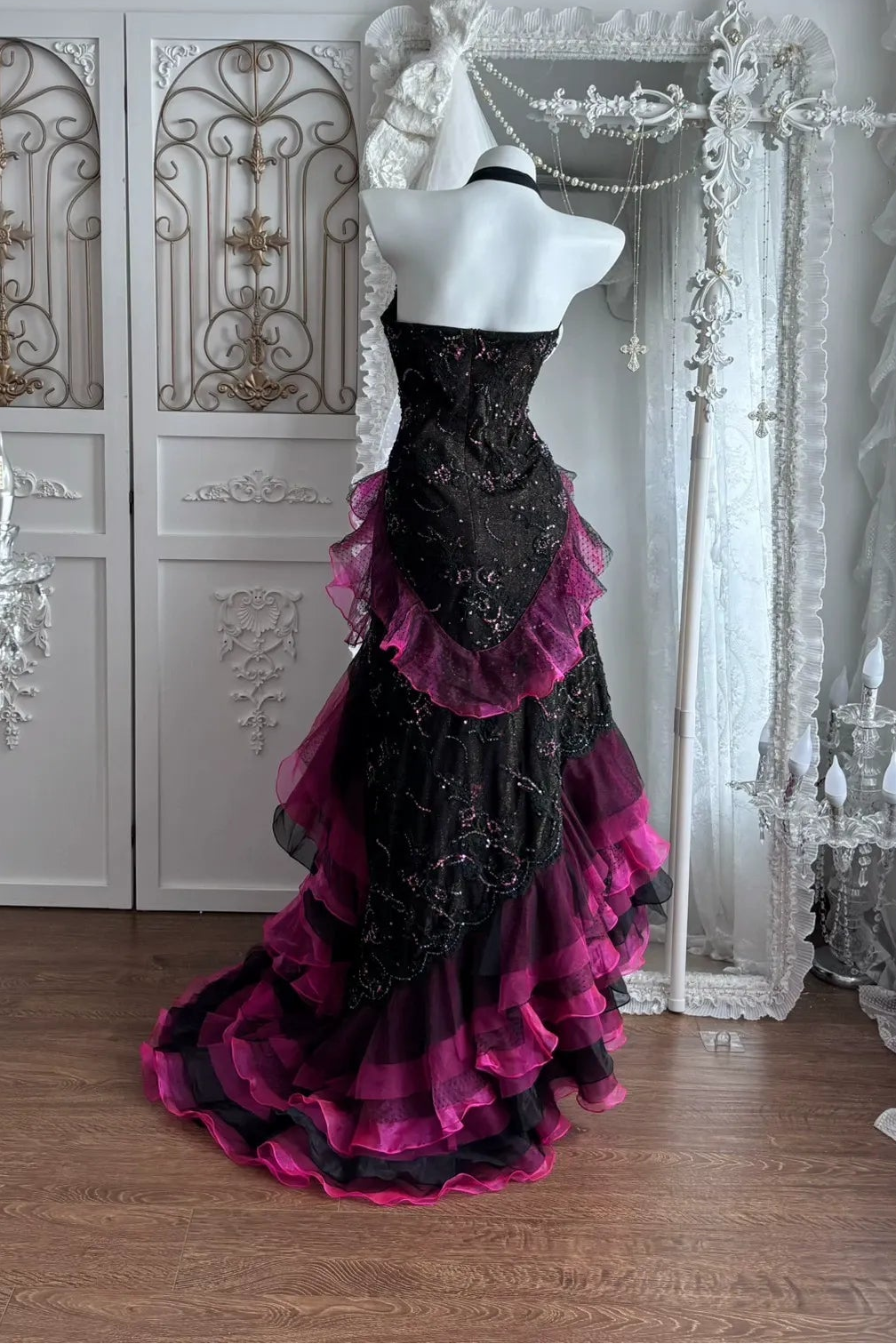imgi_15_O1CN01Tvc16UjyAAE2vHAO__4611686018427385471-0-xy_item_jpg_Q90_jpg HALTER MAGENTA LACE HIGH-LOW EVENING GOWN