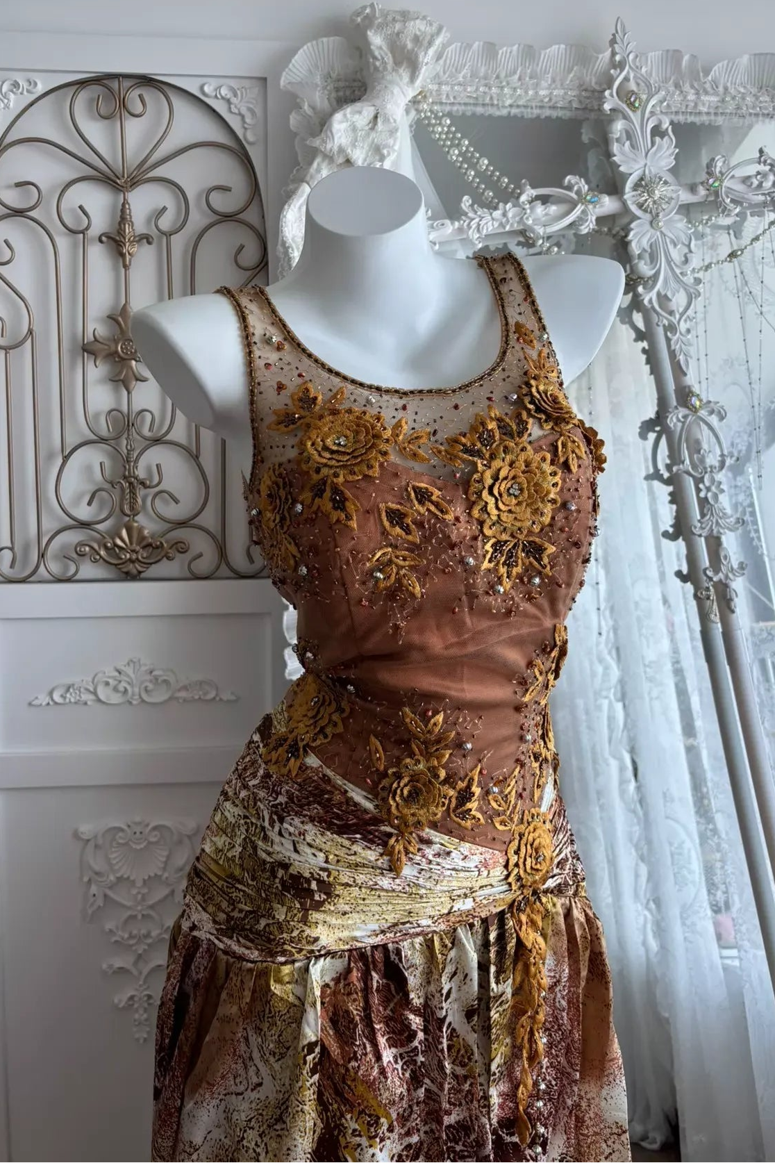 imgi_17_O1CN013Z997h1feFgj25xus__4611686018427385471-53-xy_item_heic_Q90_jpg BROWN SILK ASYMMETRIC TIERED MAXI GOWN DRESS