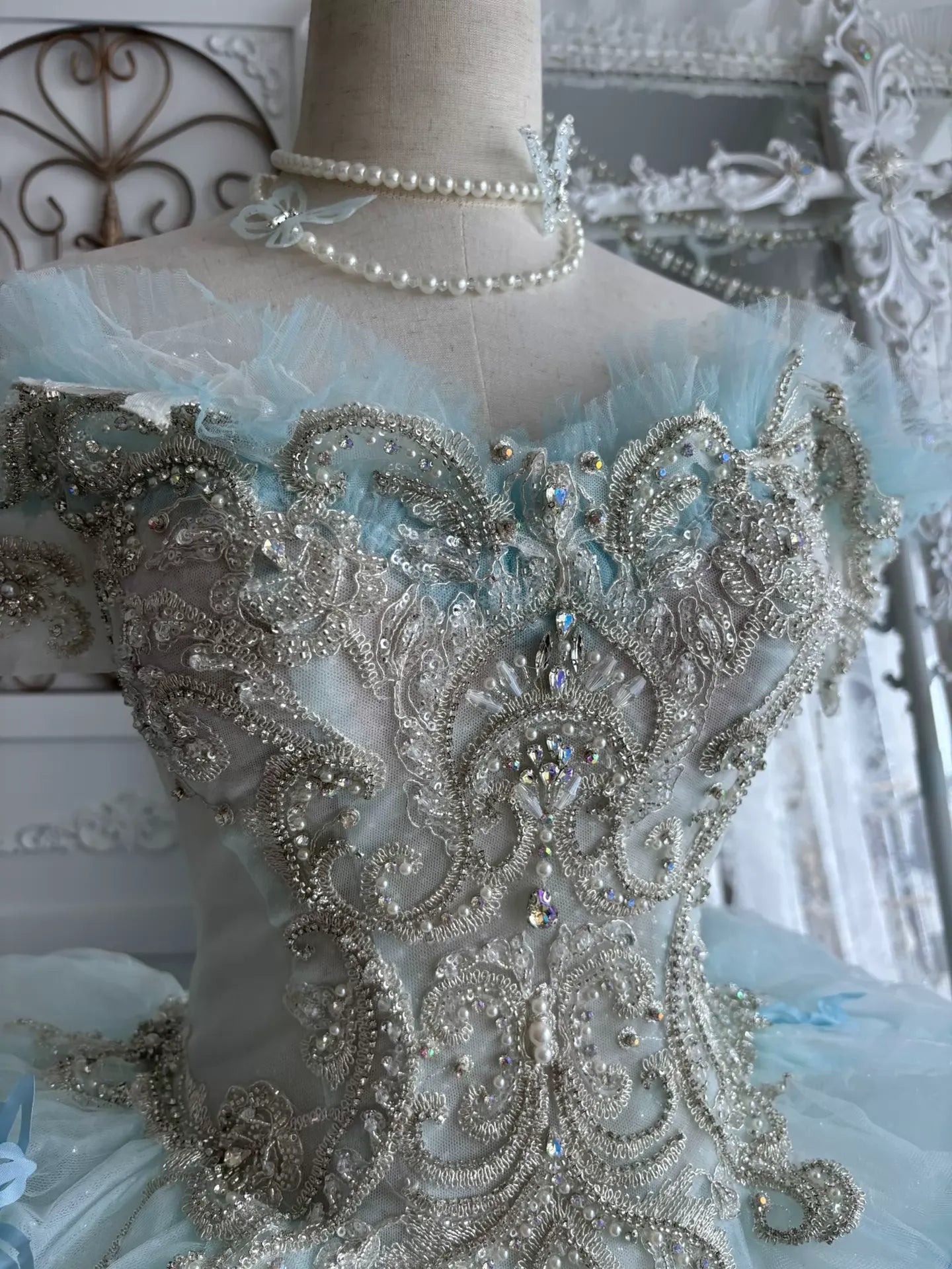 imgi_17_O1CN01B9XXRK1feFgRKq4rv__4611686018427385471-53-xy_item_heic_Q90_jpg LIGHT BLUE TULLE BALLGOWN PROM DRESS